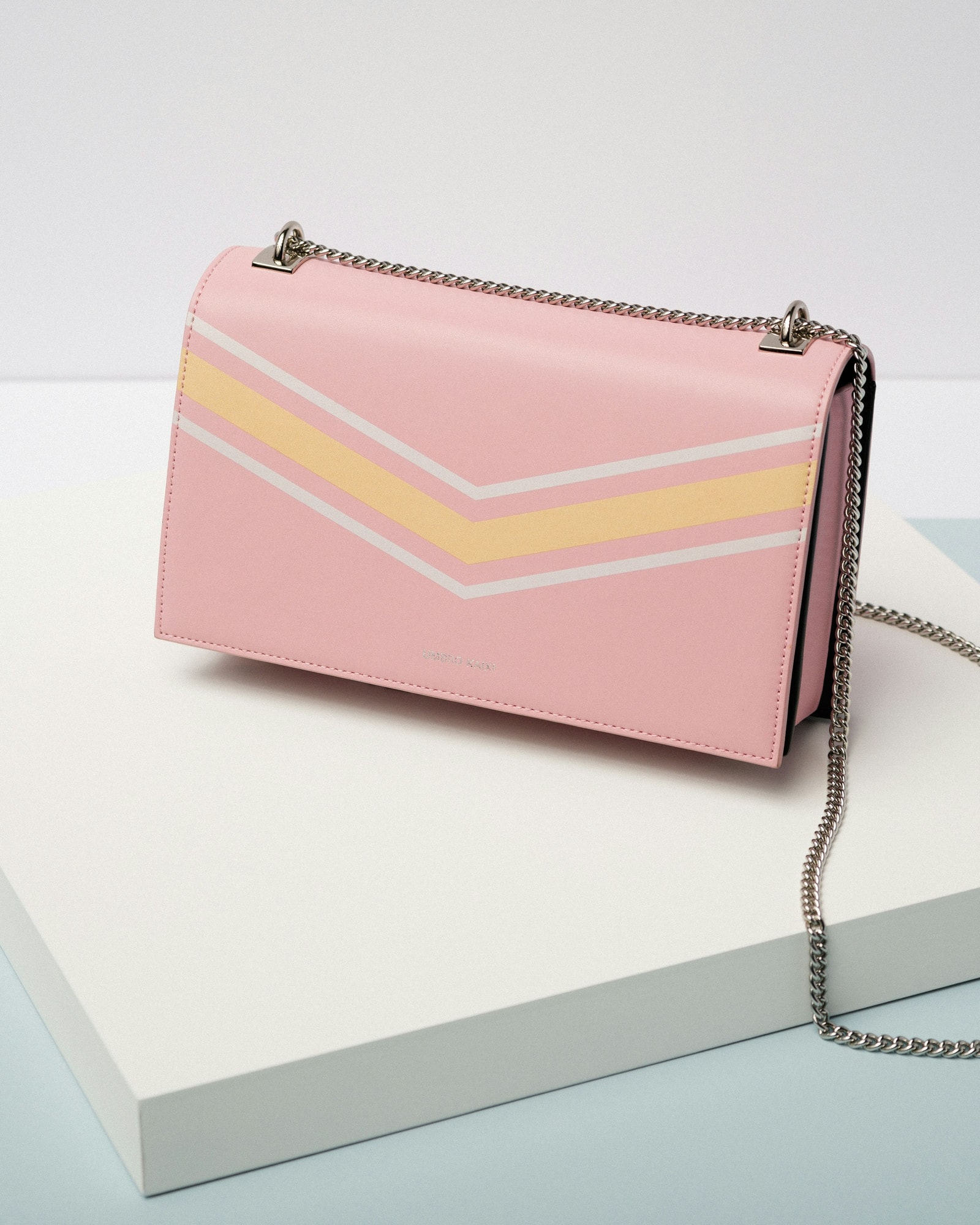 The Pera Crossbody in Oxblood